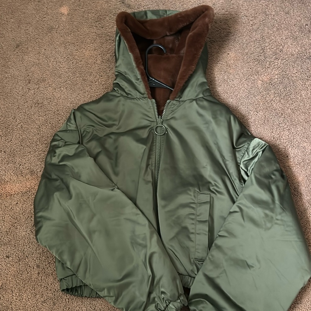 Reversible cropped jacket